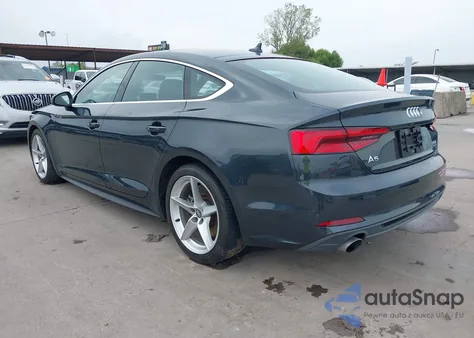 2018 Audi A5 2.0T Premium z USA, uszkodzony, nr VIN WAUDNCF51JA009645